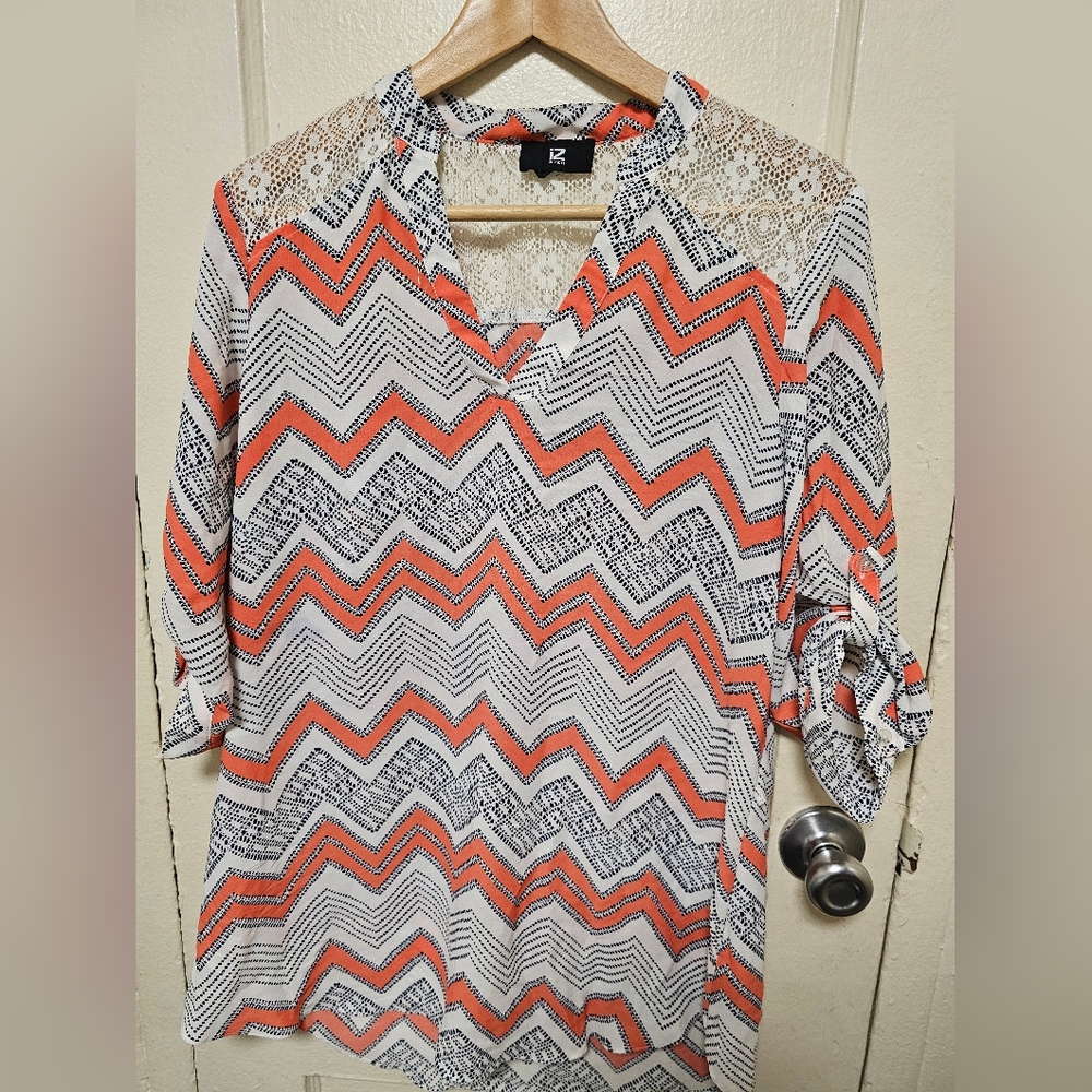 105 iZ byer shirt sz xl - Picture 1 of 3